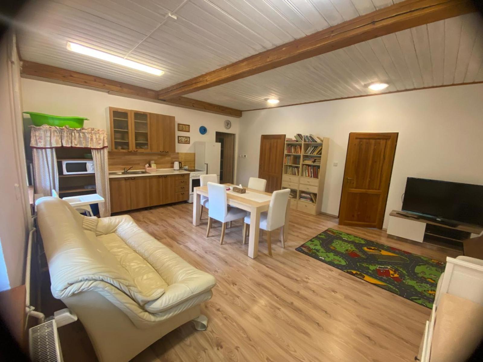 Apartmány Dolní Vítkov Chrastava Esterno foto